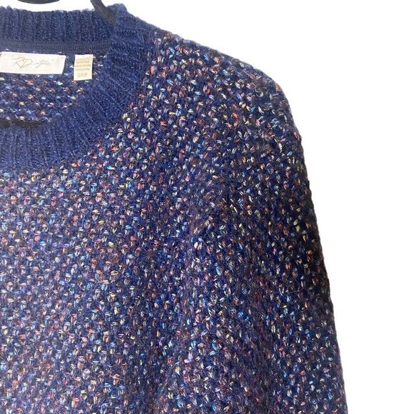 Rd Style Women’s Crew Neck Cropped Sweater - Picture 5 of 11